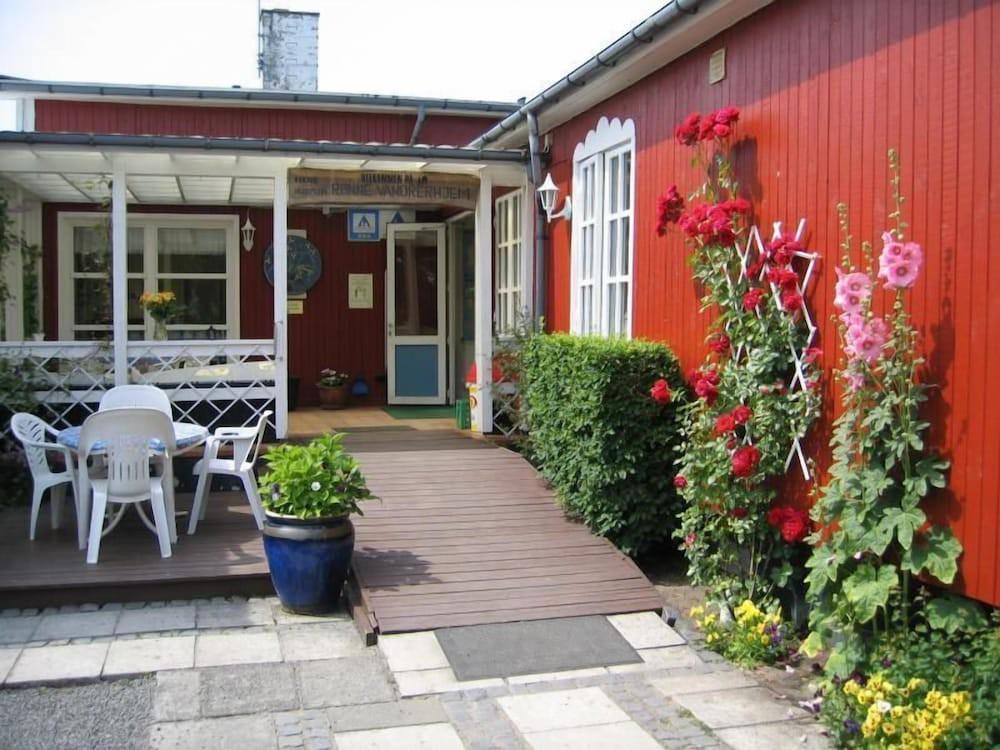 Ronne Vandrerhjem Exterior foto
